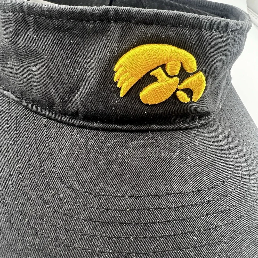 Nike Iowa Hawkeyes Visor Black Yellow Embroidered Logo One Size NCAA